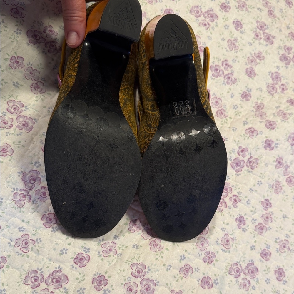 John Fluevog Mustard & Purple Mary Jane Heels - Picture 7 of 9